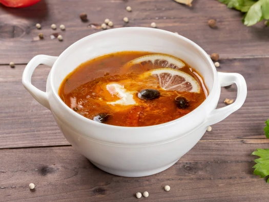 Суп Солянка сборная мясная